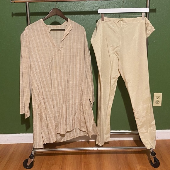 Mens kurta set - Picture 1 of 1